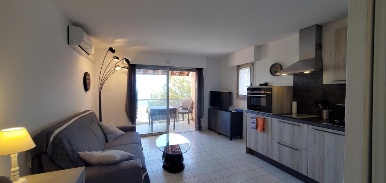 Port Frejus Est, Le Capitole, Studio 27M2, Vue Mer ภายนอก รูปภาพ